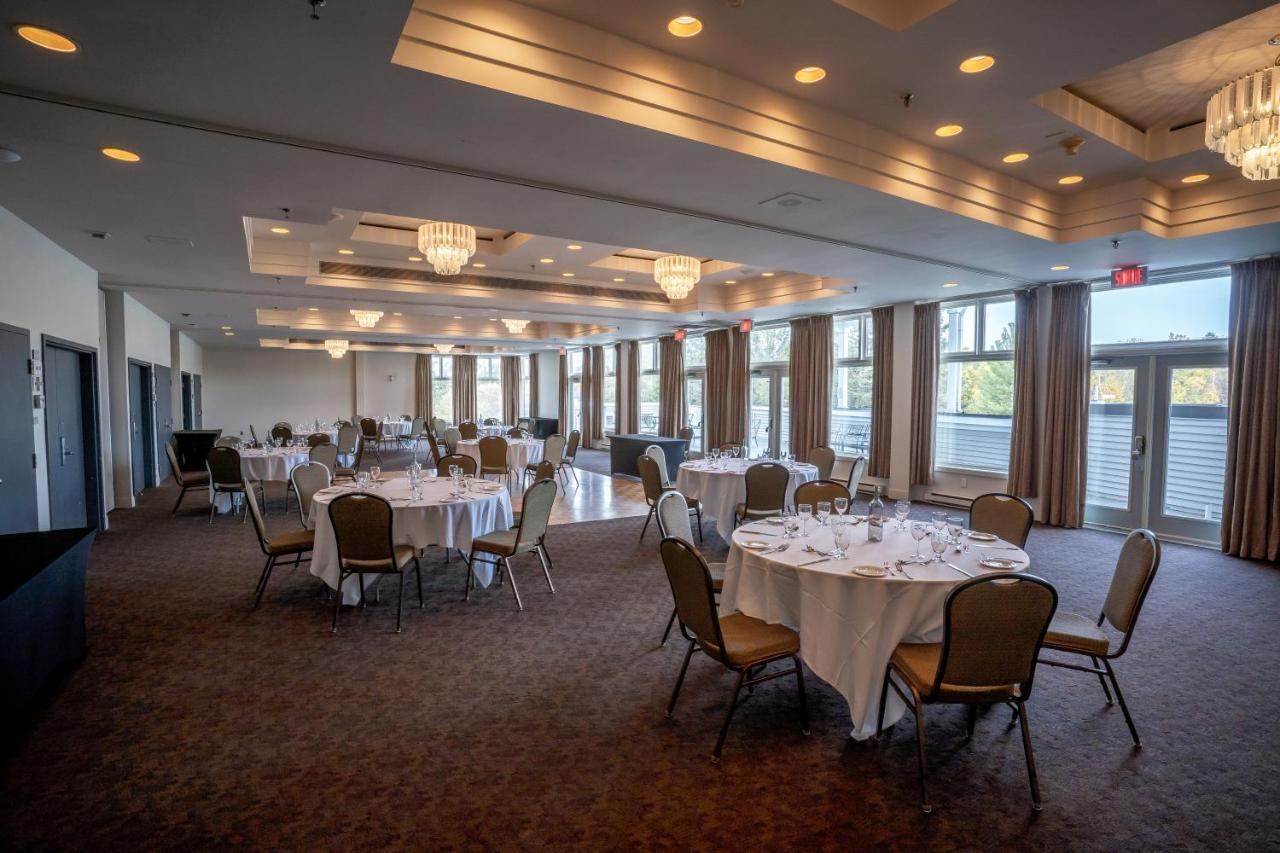 Manoir Des Sables Hotel & Golf Magog Екстериор снимка