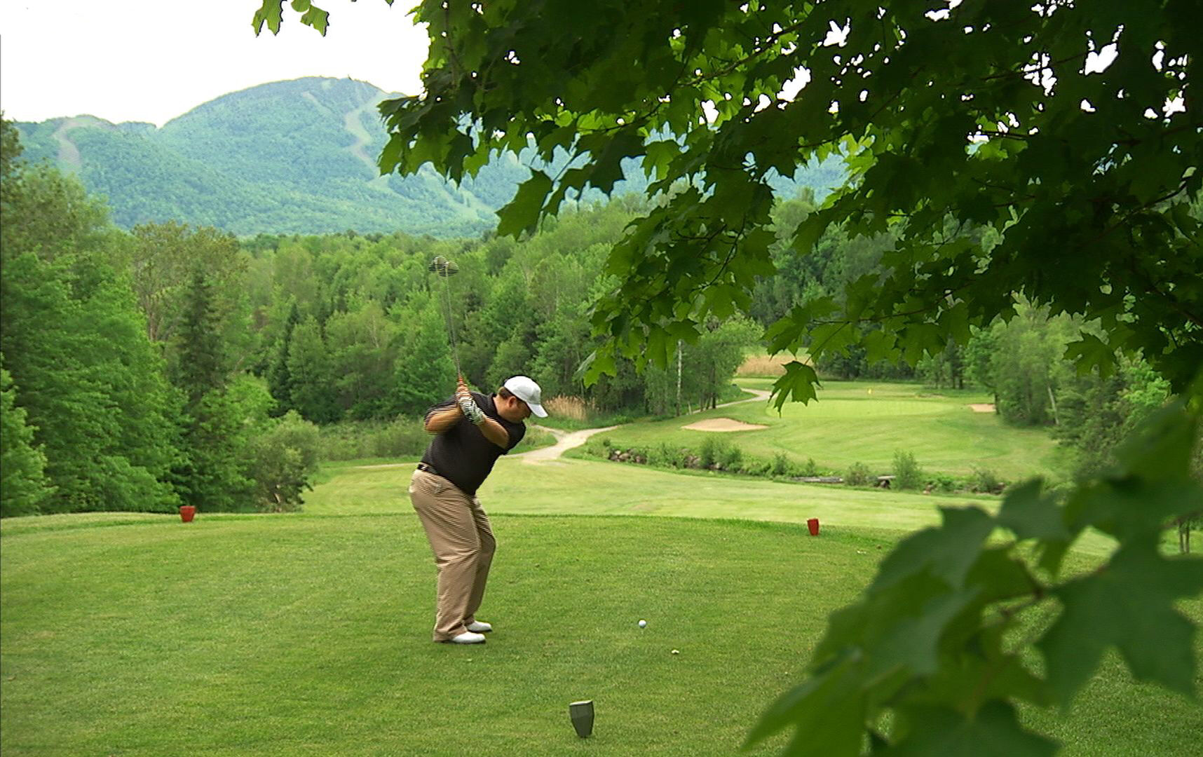 Manoir Des Sables Hotel & Golf Magog Екстериор снимка
